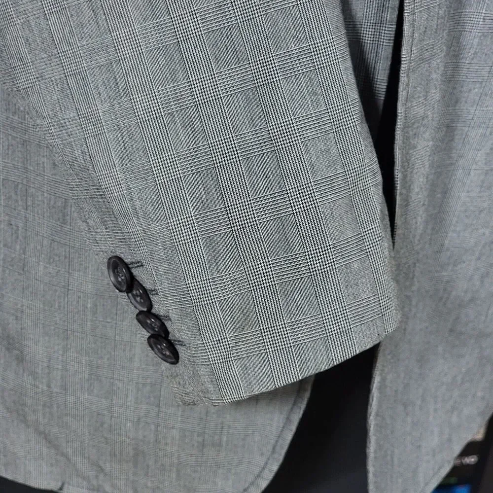 Express Men's Sport Coat‎ Blazer Two Button Gray Plaid Cotton Size 42L